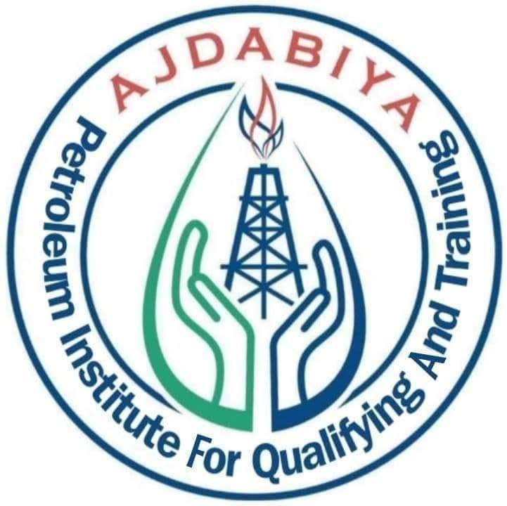 شعار المعهد